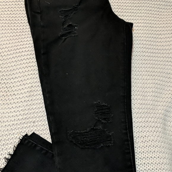 NWT GAP Black distressed skinny Jeggings size 28 - Picture 6 of 7